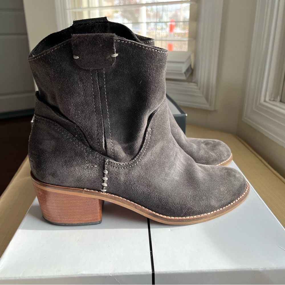 Dolce Vita Grayden suede bootie